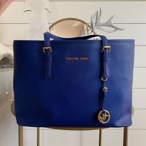 Blue Michael Kors tote bag